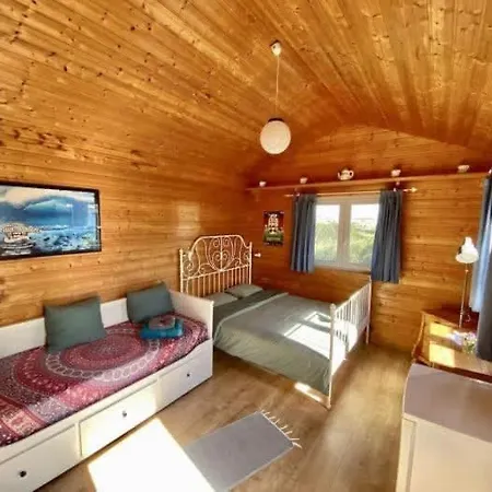 Da Silva Surfcamp - Tiny House Jorgina * Lourinha (Lisbon)